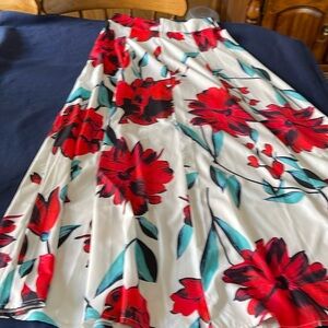 Used good condition, Side zipper closure